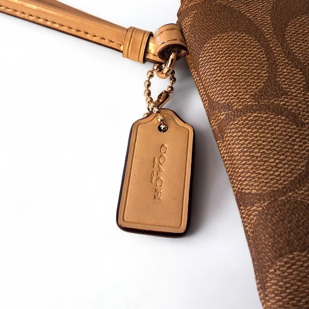 Coach Signature PVC Wristlet – Khaki/Saddle 2 – EUC